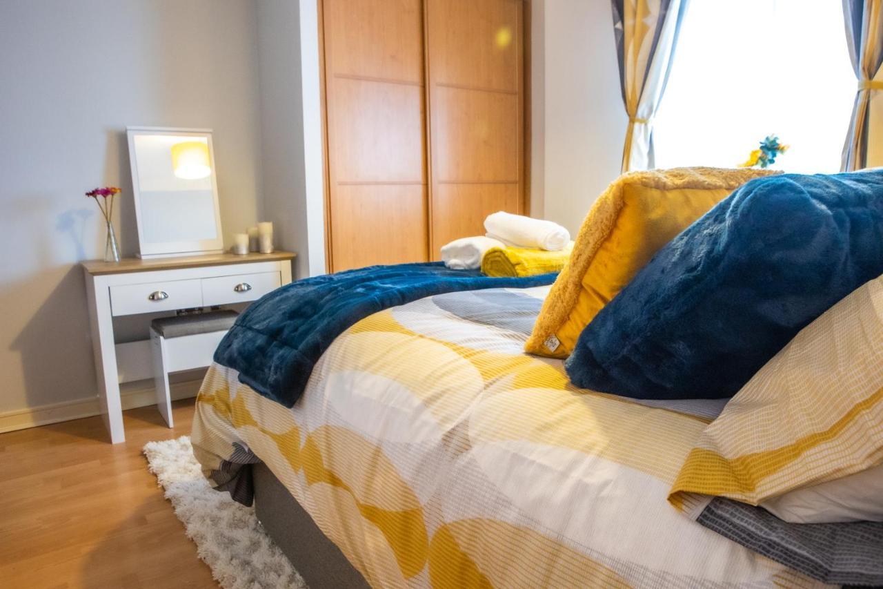 Newly Furnished Appartment Near Train Station וולברהאמפטון מראה חיצוני תמונה
