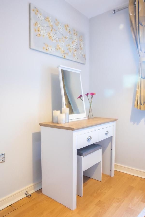 Newly Furnished Appartment Near Train Station וולברהאמפטון מראה חיצוני תמונה